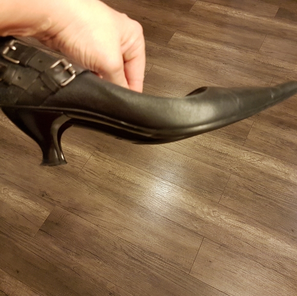 Arnold Churgin Women's pointed heels sz 38.5 - Picture 3 of 7